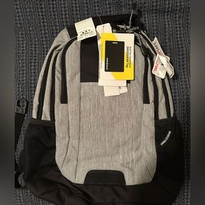 SWISSGEAR 18.5-INCH LAPTOP BACKPACK